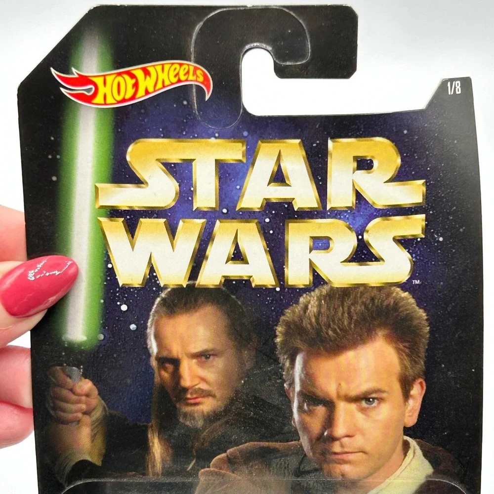 Hot Wheels 2017 Mattel Star Wars Qui-Gon Jinn Obi-Wan Kenobi Vehicle 1/8 Car NEW